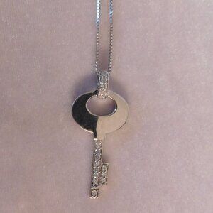 Ladies "Key" designed 925 sterling silver necklace